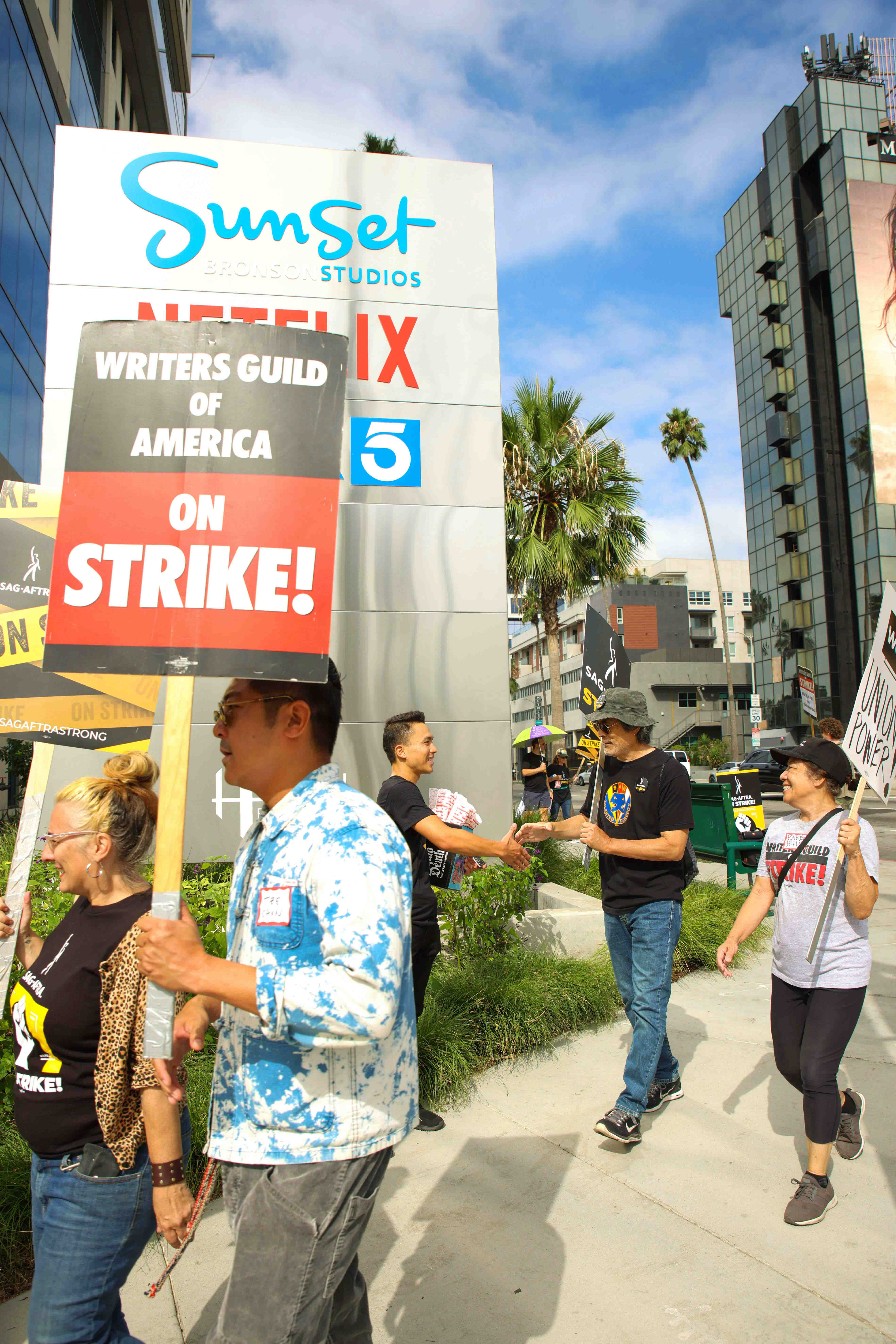 SAL Picket Party photo